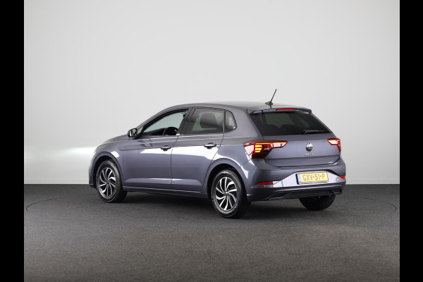 Volkswagen Polo 1.0 TSI Life Edition 95 pk Automaat (DSG) | Verlengde garantie | Navigatie via App | Parkeersensoren | Keyless | Stoelverwarming |