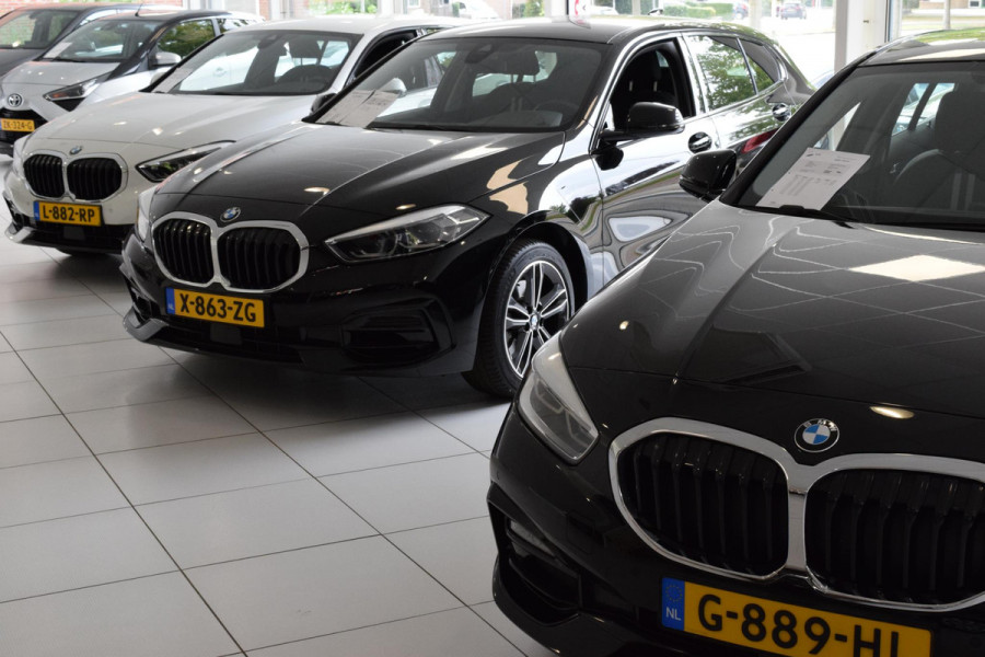 BMW 1-serie 116i|Orig.NL|17"|Sportstoel|Led|Digitaal|Carplay|