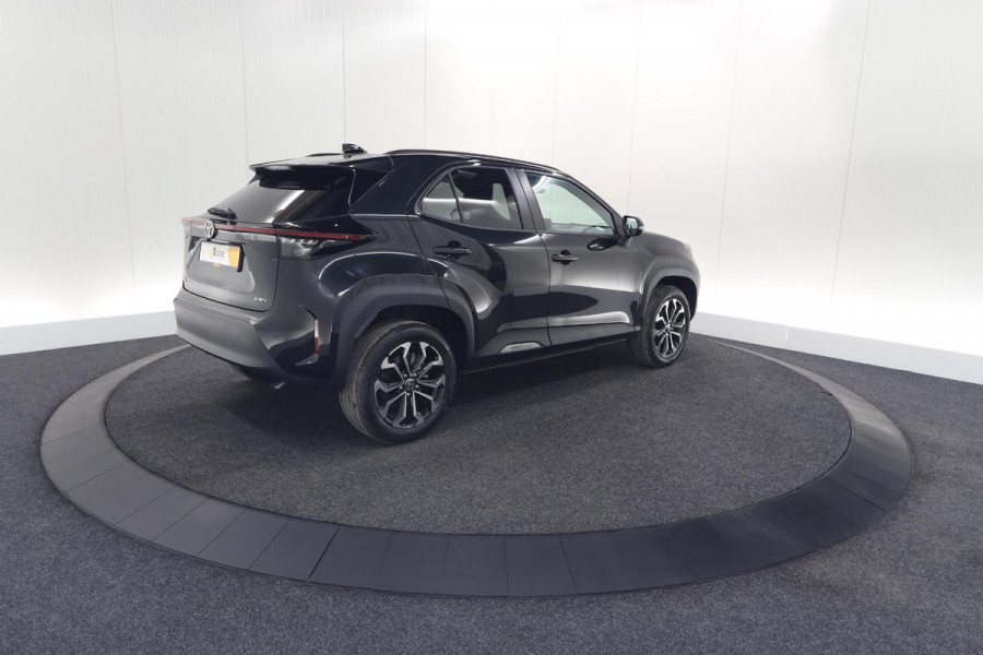 Toyota Yaris Cross 1.5 Hybrid 130 AT Teamplayer | Camera | Dodehoekdetectie | Apple Carplay | Parkeersensoren | Stoelverwarming