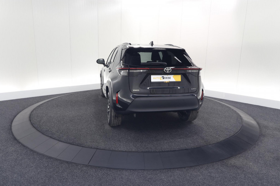 Toyota Yaris Cross 1.5 Hybrid 130 AT Teamplayer | Camera | Dodehoekdetectie | Apple Carplay | Parkeersensoren | Stoelverwarming