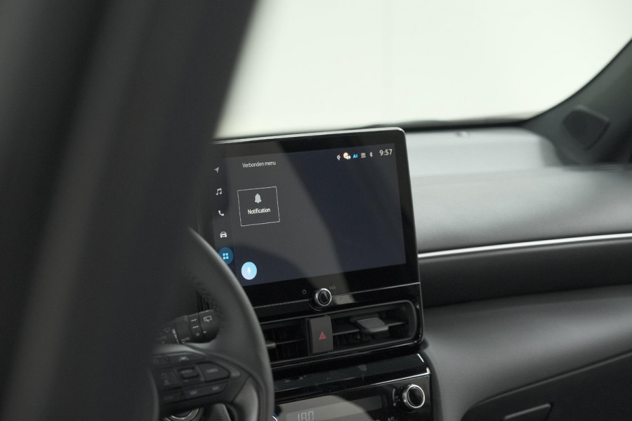 Toyota Yaris Cross 1.5 Hybrid 130 AT Teamplayer | Camera | Dodehoekdetectie | Apple Carplay | Parkeersensoren | Stoelverwarming