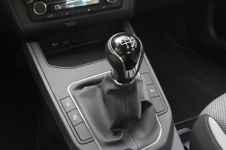 Seat Ibiza 1.0 TSI Style Business Intense |Camera | Carplay | LED | Cruise