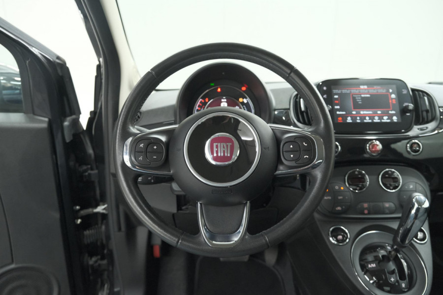 Fiat 500C TwinAir Turbo Lounge | Parkeersensoren | Climate control | Cruise control | Apple Carplay