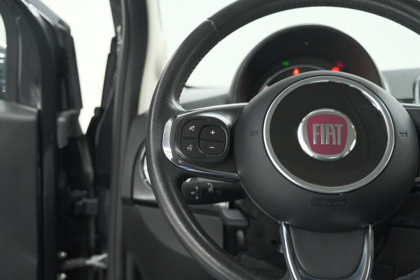 Fiat 500C TwinAir Turbo Lounge | Parkeersensoren | Climate control | Cruise control | Apple Carplay