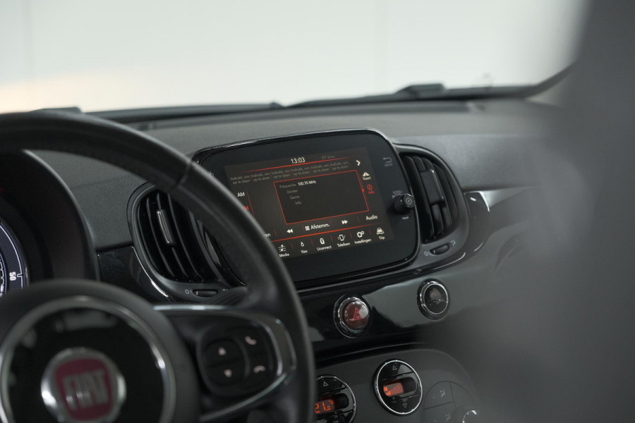 Fiat 500C TwinAir Turbo Lounge | Parkeersensoren | Climate control | Cruise control | Apple Carplay