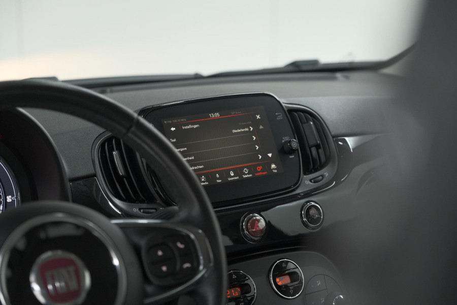 Fiat 500C TwinAir Turbo Lounge | Parkeersensoren | Climate control | Cruise control | Apple Carplay