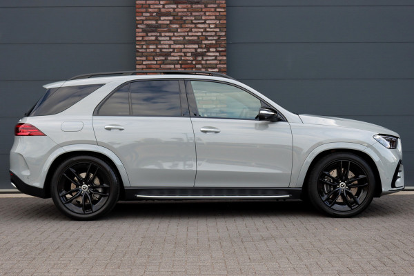 Mercedes-Benz GLE 400 e 4MATIC AMG Line Premium+ | Facelift | Luchtvering | Distronic+ | Burmester | Memory | Trekhaak | Surround Camera | Panoramadak | HUD | Nappa Leder | Verwarmd Stuurwiel |