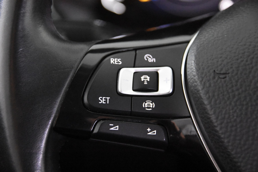 Volkswagen Tiguan 1.5 TSI ACT Comfortline *1ste Eigenaar*Navigatie*DAB*Keyless*