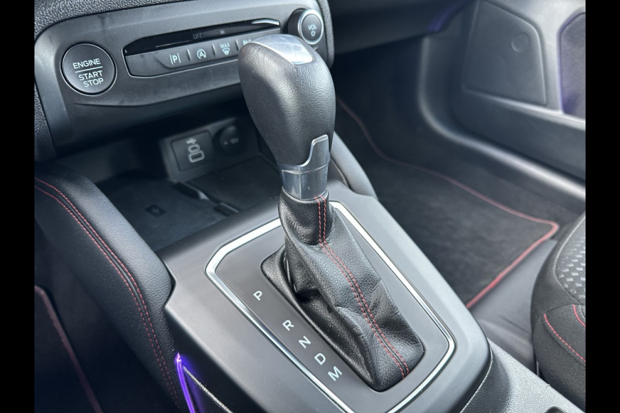 Ford Focus 1.0 EBH ST Line X AUTOMAAT! SPOILERPACK! DRIVERPACK! WINTERPACK!