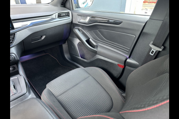 Ford Focus 1.0 EBH ST Line X AUTOMAAT! SPOILERPACK! DRIVERPACK! WINTERPACK!