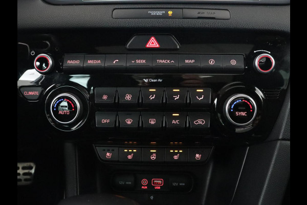 Kia Sportage 1.6 T-GDI 4WD GT-Line PlusLine | Panoramadak | Stoelventilatie | Adaptive cruise | JBL Sound | Camera | Trekhaak | Leder | Navigatie | Keyless | Xenon