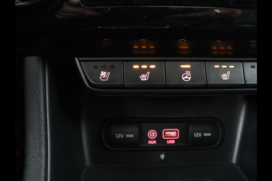 Kia Sportage 1.6 T-GDI 4WD GT-Line PlusLine | Panoramadak | Stoelventilatie | Adaptive cruise | JBL Sound | Camera | Trekhaak | Leder | Navigatie | Keyless | Xenon
