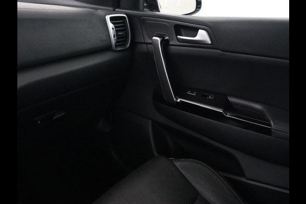 Kia Sportage 1.6 T-GDI 4WD GT-Line PlusLine | Panoramadak | Stoelventilatie | Adaptive cruise | JBL Sound | Camera | Trekhaak | Leder | Navigatie | Keyless | Xenon