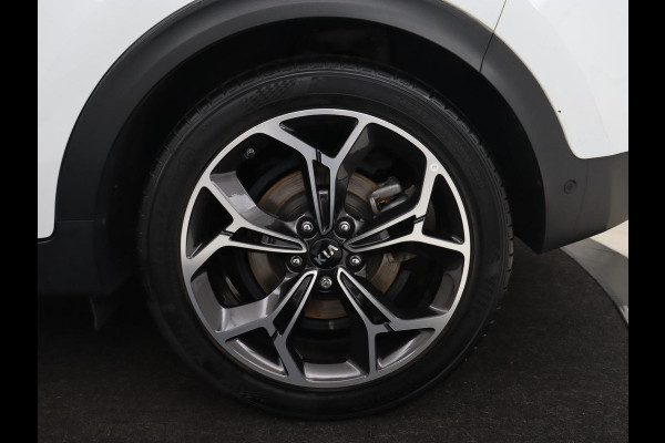 Kia Sportage 1.6 T-GDI 4WD GT-Line PlusLine | Panoramadak | Stoelventilatie | Adaptive cruise | JBL Sound | Camera | Trekhaak | Leder | Navigatie | Keyless | Xenon