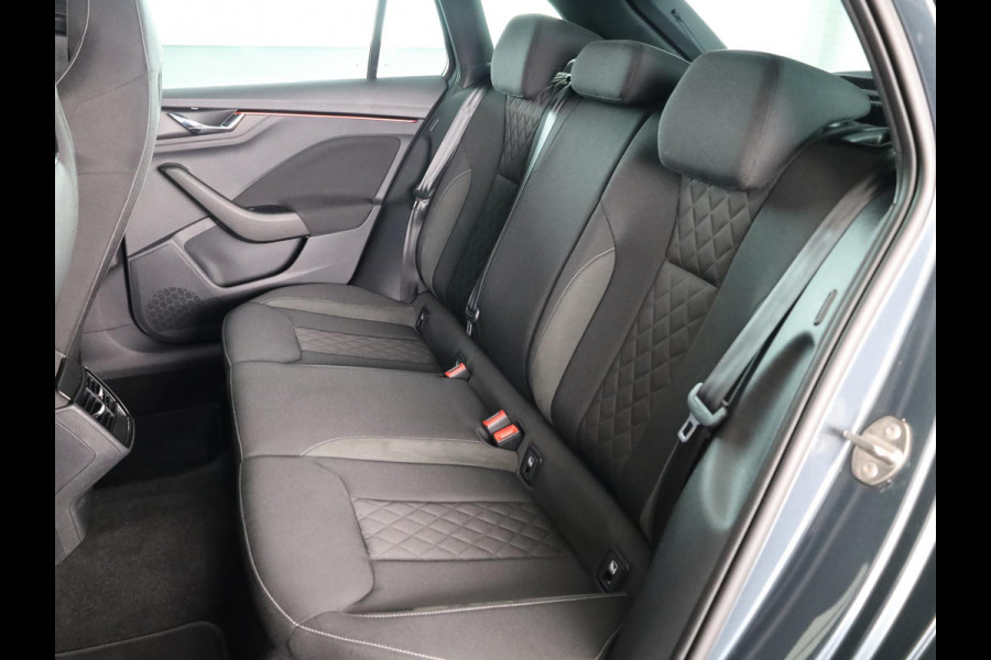 Škoda SCALA 1.0 TSI Sport Business 110 pk | Navigatie via App | Parkeersensoren achter | Cruise control | LED koplampen | Apple Carplay/Android Auto |