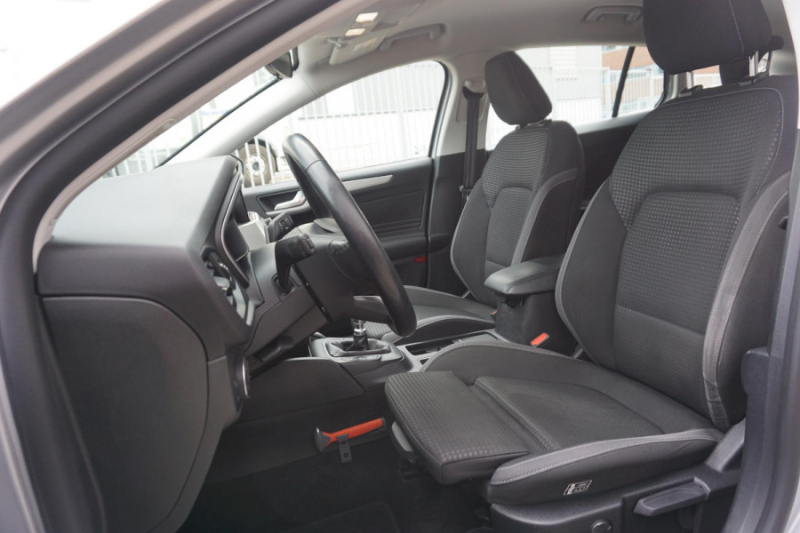 Ford FOCUS Wagon 1.0 EcoB.125pk Hybrid Ed. Business/Comfortstoel/ Camera.