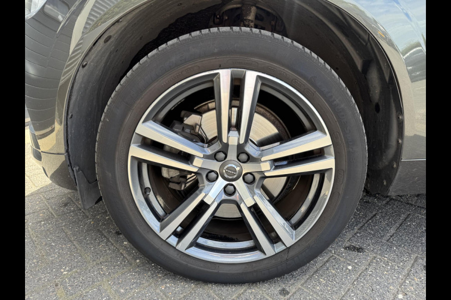 Volvo XC60 2.0 T8 Twin Engine AWD Inscription | Panoramadak | Camera | Stoelventilatie/Verwarming | Lederen Bekleding |