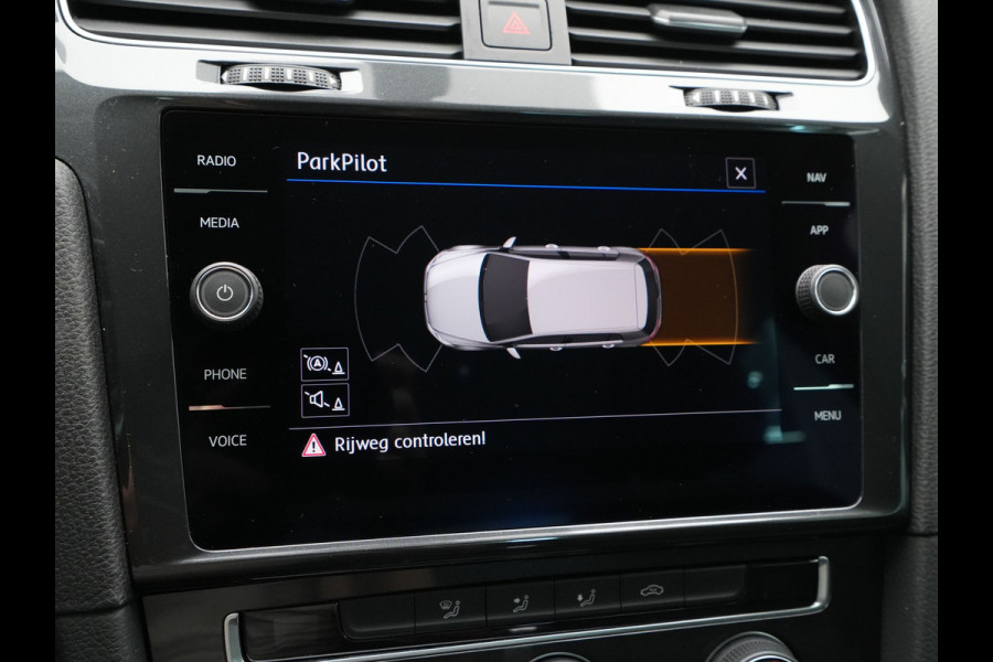 Volkswagen e-Golf E-DITION Navigatie Pdc Acc 17'' Lm Velgen 218