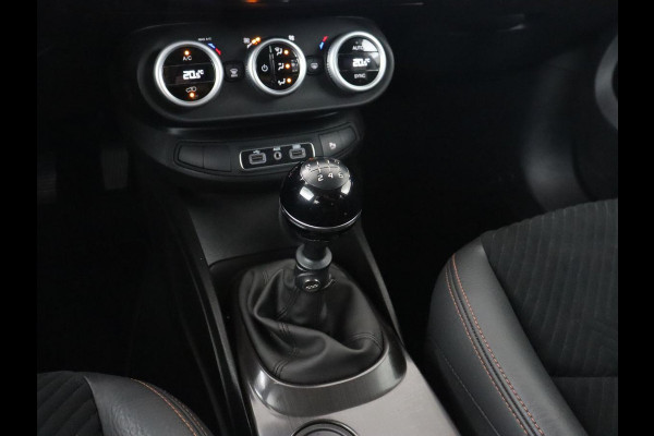 Fiat 500X Cross 1.0 GSE City Cross Opening Edition | Carplay | Camera | Half leder | Full LED | Keyless | Climate control | Cruise control