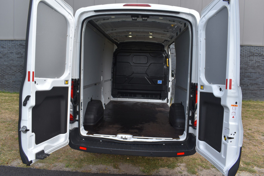Ford Transit 350 2.0 TDCI L3H2 Trend Automaat 3-zits Pdc v-a Camera Cruisecontrol Camper ombouw mogelijk