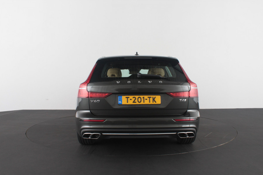 Volvo V60 2.0 T4 Inscription > 190pk/Memory/Leer/19inch/PINE GREY & Moritz Amber...