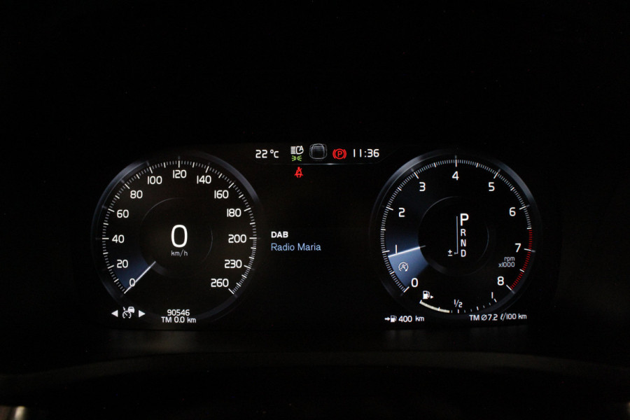 Volvo V60 2.0 T4 Inscription > 190pk/Memory/Leer/19inch/PINE GREY & Moritz Amber...