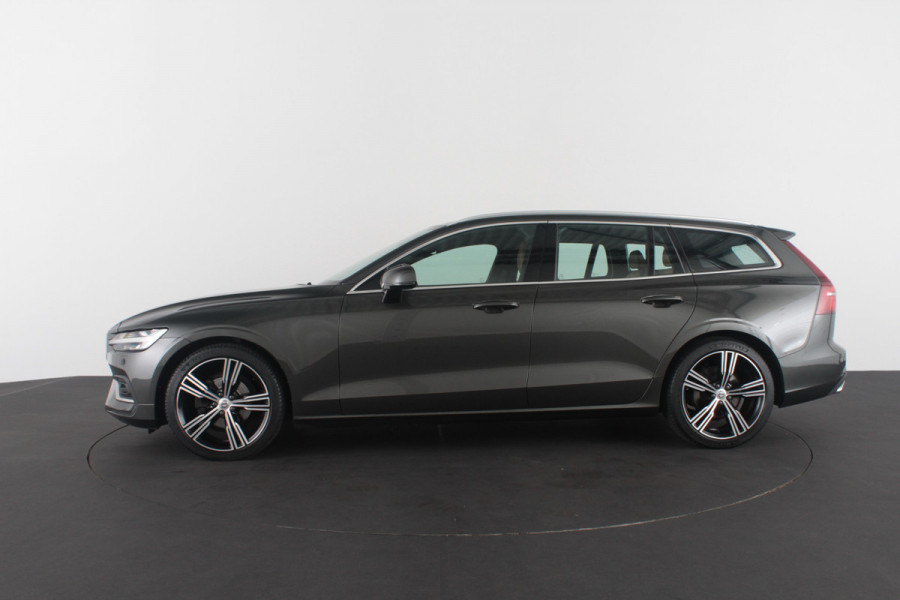Volvo V60 2.0 T4 Inscription > 190pk/Memory/Leer/19inch/PINE GREY & Moritz Amber...