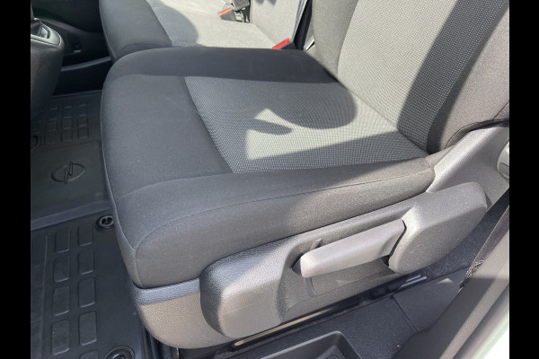Opel Vivaro 2.0 CDTI 122pk L3H1 DC 6 persoons Edition / vaste prijs rijklaar € 20.950 ex btw / lease vanaf € 342 / euro 6 / bpm vrij / airco / cruise / navi / dubbele schuifdeur !