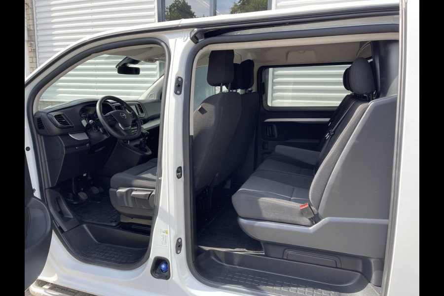 Opel Vivaro 2.0 CDTI 122pk L3H1 DC 6 persoons Edition / vaste prijs rijklaar € 20.950 ex btw / lease vanaf € 342 / euro 6 / bpm vrij / airco / cruise / navi / dubbele schuifdeur !