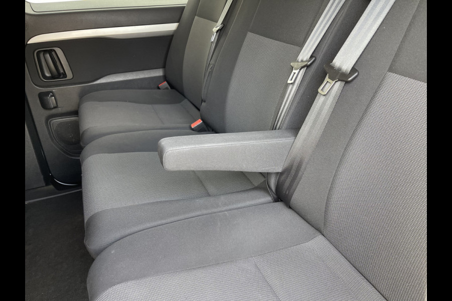 Opel Vivaro 2.0 CDTI 122pk L3H1 DC 6 persoons Edition / vaste prijs rijklaar € 20.950 ex btw / lease vanaf € 342 / euro 6 / bpm vrij / airco / cruise / navi / dubbele schuifdeur !