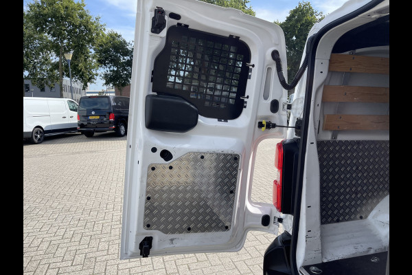 Opel Vivaro 2.0 CDTI 122pk L3H1 DC 6 persoons Edition / vaste prijs rijklaar € 20.950 ex btw / lease vanaf € 342 / euro 6 / bpm vrij / airco / cruise / navi / dubbele schuifdeur !