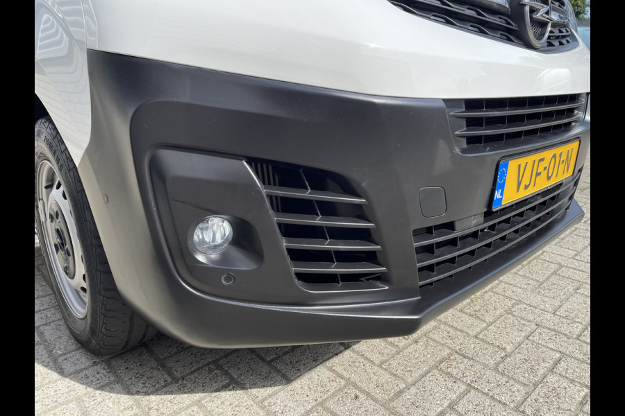 Opel Vivaro 2.0 CDTI 122pk L3H1 DC 6 persoons Edition / vaste prijs rijklaar € 20.950 ex btw / lease vanaf € 342 / euro 6 / bpm vrij / airco / cruise / navi / dubbele schuifdeur !