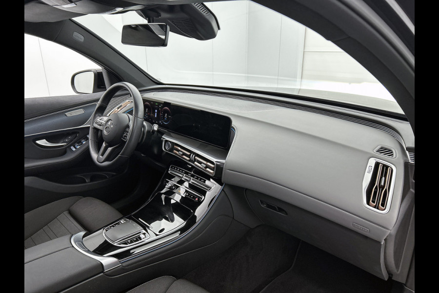 Mercedes-Benz EQC 400 4MATIC Luxury Line 80 kWh shuif/kantel dak | Navigatie | lichtmetalen velgen | Parking support met camera achter Inclusief 48 maanden Mercedes-Benz Certified garantie voor Europa.