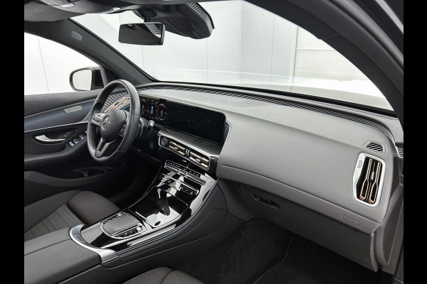 Mercedes-Benz EQC 400 4MATIC Luxury Line 80 kWh shuif/kantel dak | Navigatie | lichtmetalen velgen | Parking support met camera achter Inclusief 48 maanden Mercedes-Benz Certified garantie voor Europa.