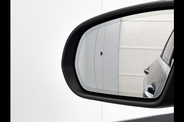 Mercedes-Benz EQC 400 4MATIC Luxury Line 80 kWh shuif/kantel dak | Navigatie | lichtmetalen velgen | Parking support met camera achter Inclusief 48 maanden Mercedes-Benz Certified garantie voor Europa.