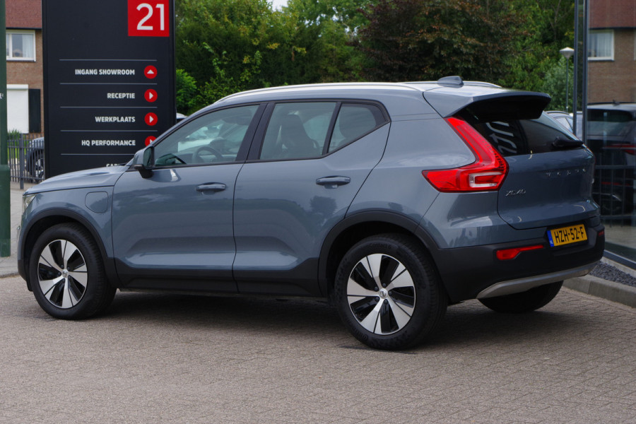 Volvo XC40 1.5 T5 Twin Engine 262 PK Momentum Pro PHEV, Carplay, Climate Control, Cruise Control, Camera