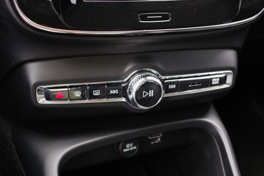 Volvo XC40 1.5 T5 Twin Engine 262 PK Momentum Pro PHEV, Carplay, Climate Control, Cruise Control, Camera