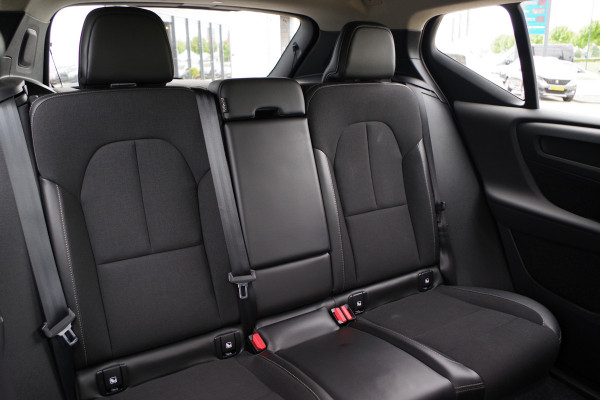 Volvo XC40 1.5 T5 Twin Engine 262 PK Momentum Pro PHEV, Carplay, Climate Control, Cruise Control, Camera