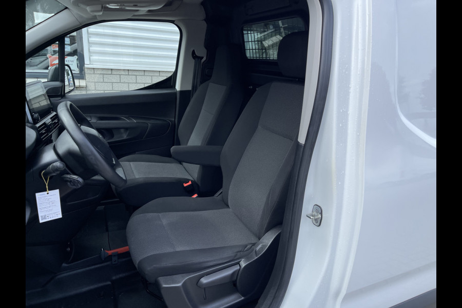 Peugeot Partner 1.2 PureTech Premium / benzine grijs kenteken / vaste prijs rijklaar € 13.450 ex btw / airco / cruise control / schuifdeur / navigatie / armsteun / euro 6 / lease vanaf € 227