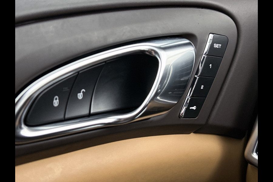 Porsche Cayenne 3.0 S E-Hybrid Platinum Edition(NL-auto, Perfect onderH, Trekhaak, Stoel Koeling, 360 Camera, Comfort Stoelen,Etc)