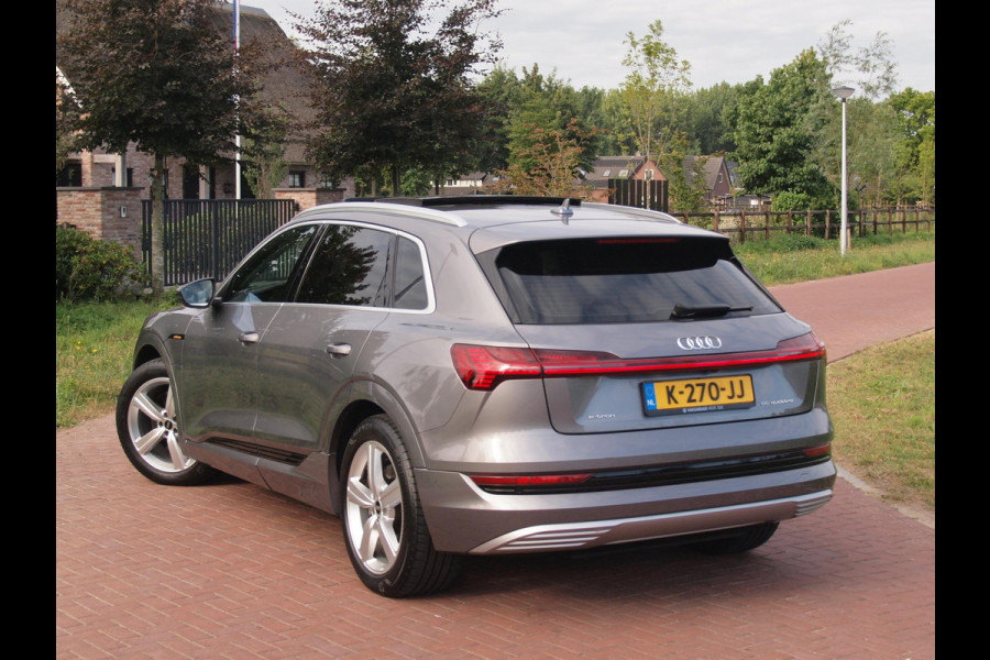 Audi e-tron 55 quattro Business edition Plus 95 kWh | Panoramadak | Camera | Apple Carplay | 51.000KM | NL-Auto |