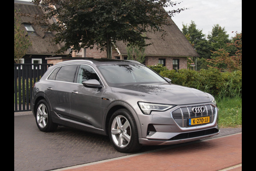 Audi e-tron 55 quattro Business edition Plus 95 kWh | Panoramadak | Camera | Apple Carplay | 51.000KM | NL-Auto |