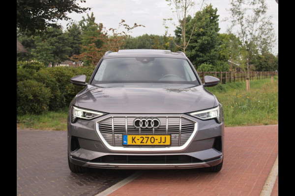 Audi e-tron 55 quattro Business edition Plus 95 kWh | Panoramadak | Camera | Apple Carplay | 51.000KM | NL-Auto |
