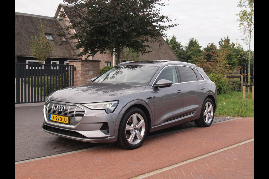 Audi e-tron 55 quattro Business edition Plus 95 kWh | Panoramadak | Camera | Apple Carplay | 51.000KM | NL-Auto |