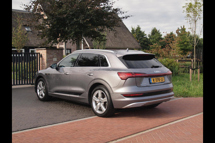 Audi e-tron 55 quattro Business edition Plus 95 kWh | Panoramadak | Camera | Apple Carplay | 51.000KM | NL-Auto |