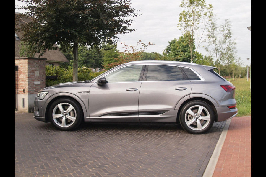 Audi e-tron 55 quattro Business edition Plus 95 kWh | Panoramadak | Camera | Apple Carplay | 51.000KM | NL-Auto |