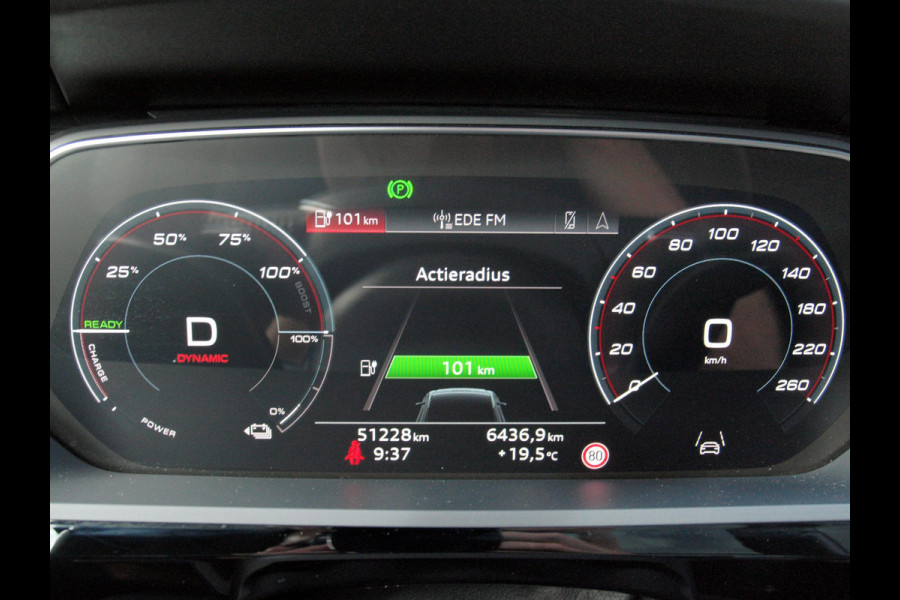 Audi e-tron 55 quattro Business edition Plus 95 kWh | Panoramadak | Camera | Apple Carplay | 51.000KM | NL-Auto |