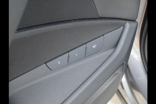 Audi e-tron 55 quattro Business edition Plus 95 kWh | Panoramadak | Camera | Apple Carplay | 51.000KM | NL-Auto |