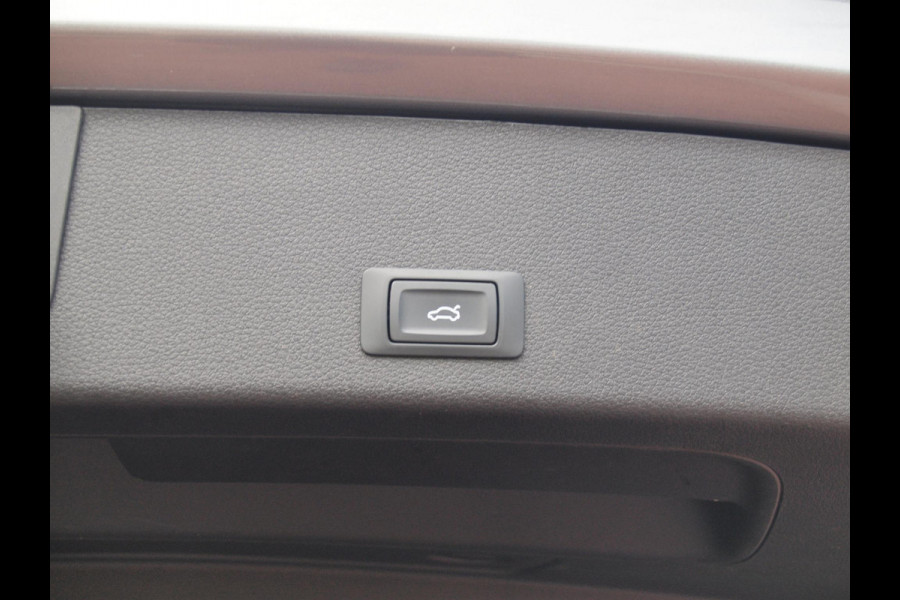 Audi e-tron 55 quattro Business edition Plus 95 kWh | Panoramadak | Camera | Apple Carplay | 51.000KM | NL-Auto |
