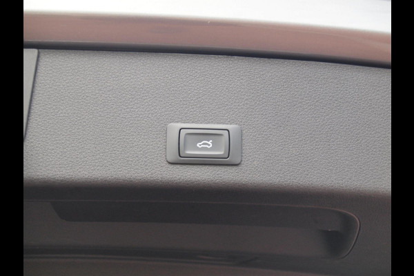 Audi e-tron 55 quattro Business edition Plus 95 kWh | Panoramadak | Camera | Apple Carplay | 51.000KM | NL-Auto |